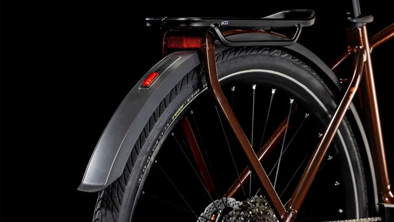 Cube Touring Hybrid Pro 625 2025 in Red-3